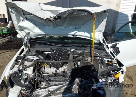 2018 Volkswagen Jetta 1.4T Se/1.4T Wolfsburg Edition z USA, uszkodzony, nr VIN 3VWDB7AJXJM240793